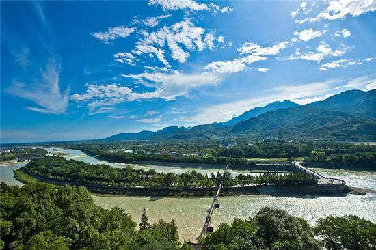 都江堰。(景区供图)